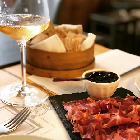 G&b - And Wines Ostello *