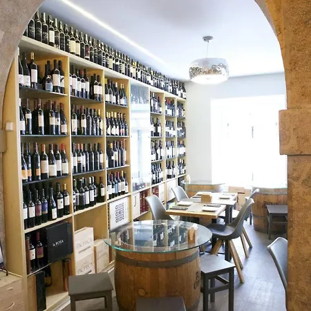 Хостел G&b - And Wines *
