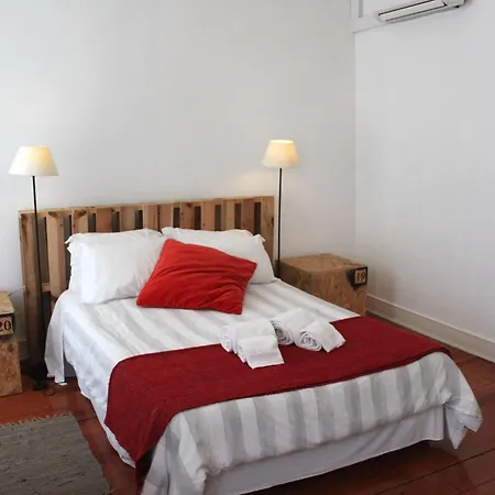 G&b - And Wines Hostal Lisboa