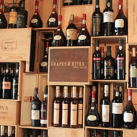 G&b - And Wines Hostel *