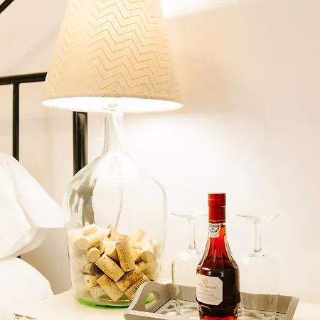 G&b - And Wines