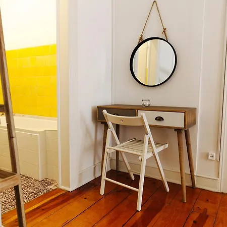 G&b - And Wines Hostel *